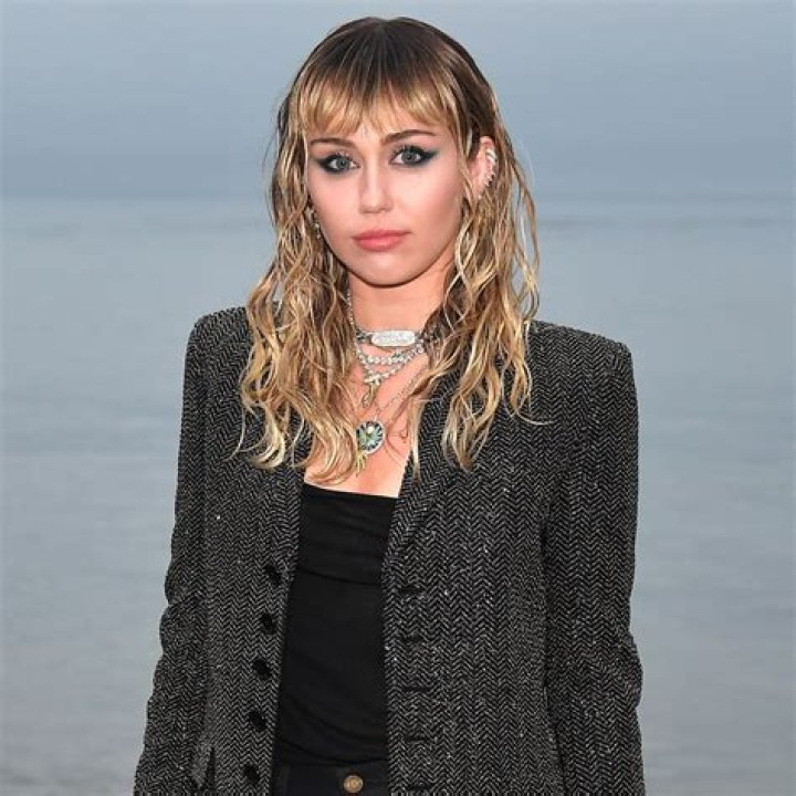 10 Fascinating Facts About Miley Cyrus You Probably Didn't Know