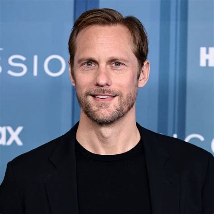 Alexander Skarsg&aring;rd Height: A Comprehensive Look at the Iconic Actor's Stature