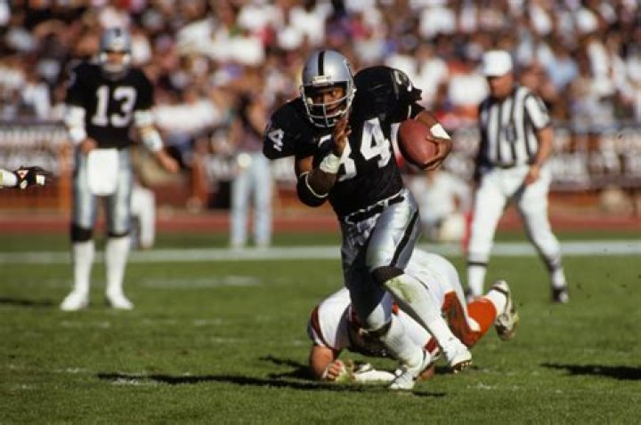 Bo Jackson 40 Time: Unveiling the Legend's Speed and Athletic Prowess