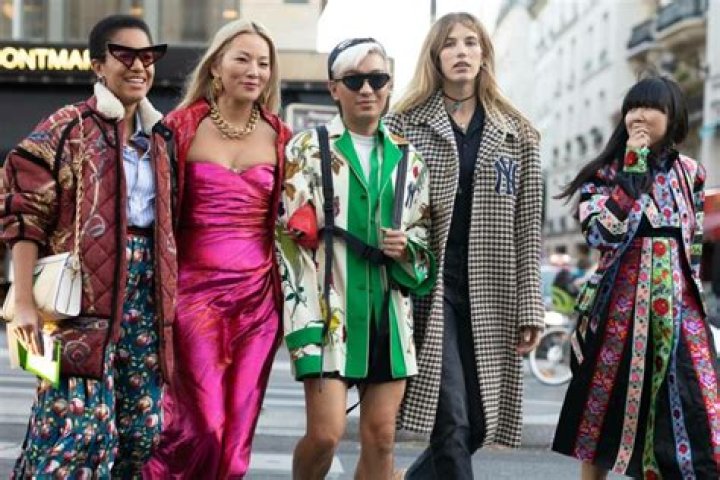 Camilla Aroujo: The Rising Star in the World of Fashion and Social Media