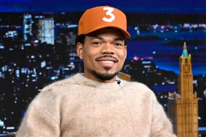 Chance the Rapper Bio: The Untold Story of a Rising Hip-Hop Legend
