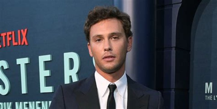 Cooper Koch: The Rising Actor and Social Media Sensation