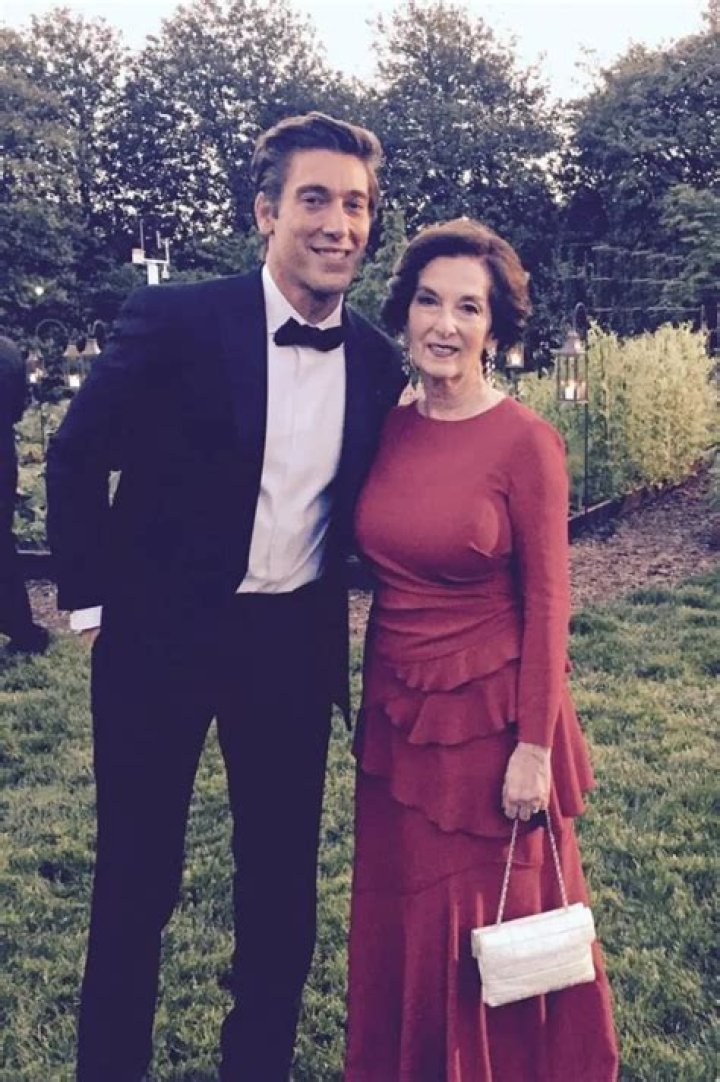 David Muir Wedding Photos: A Glimpse into the Life of the ABC News Anchor