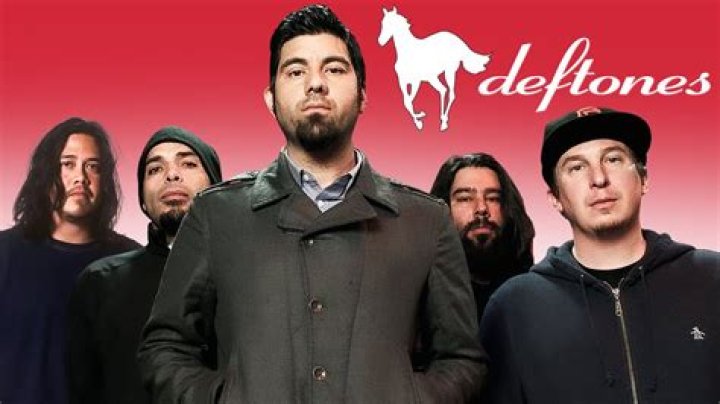 Deftones Singer: The Voice Behind the Iconic Sound