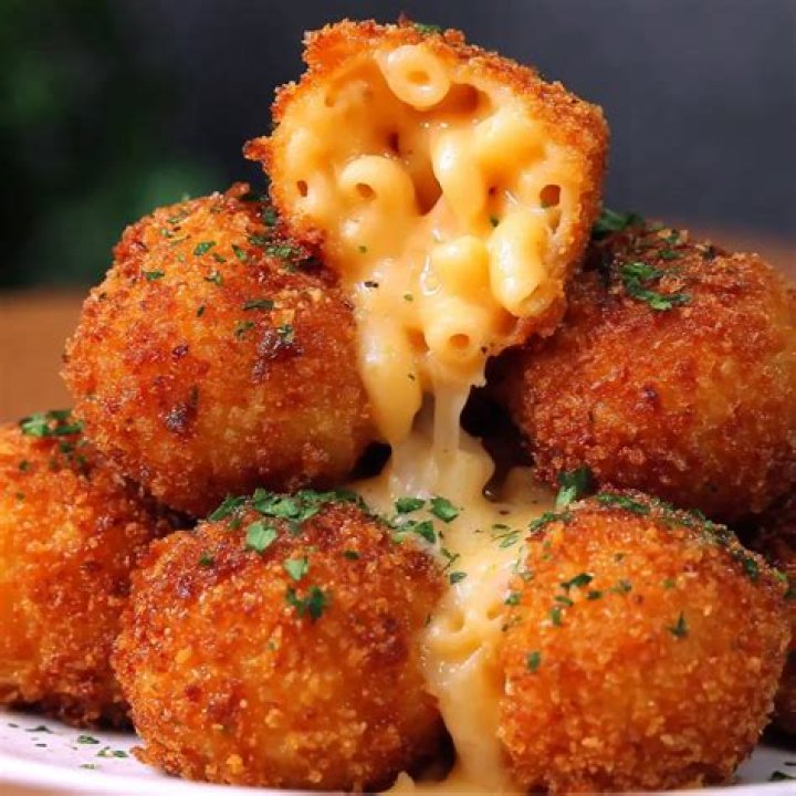 Delicious Mac and Cheese Balls: The Ultimate Comfort Food
