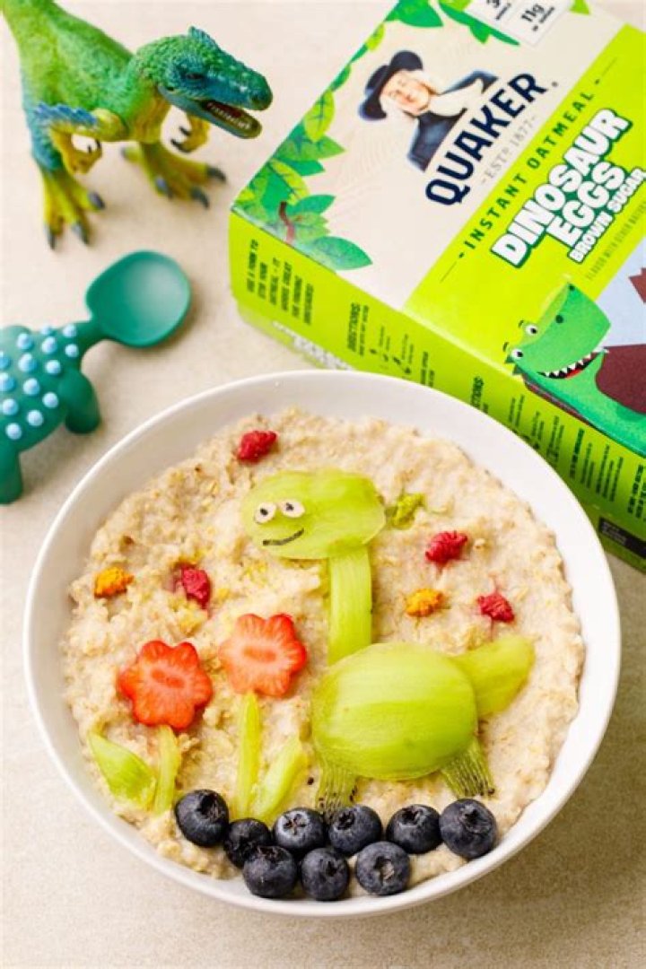 Dinosaur Egg Oatmeal: A Fun and Nutritious Breakfast Adventure