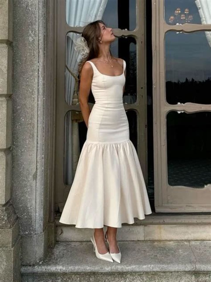 Discover Elegant White Dresses by Nicole Miller