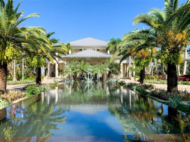Discover the Elegance of St. Regis Bahia Resort Hotel Puerto Rico