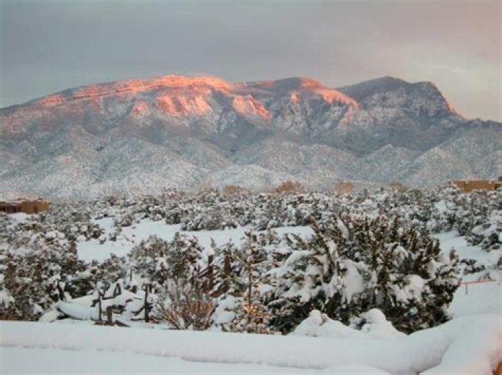 Discover the Enchanting Winter in Albuquerque, New Mexico
