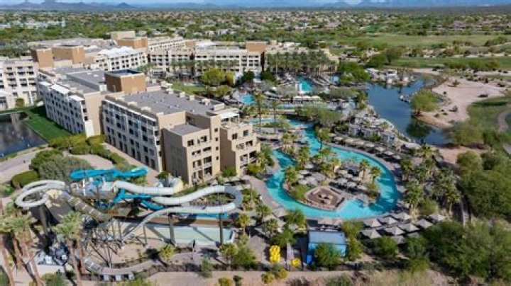Discover the Ultimate Getaway at Desert Ridge Resort &amp; Spa