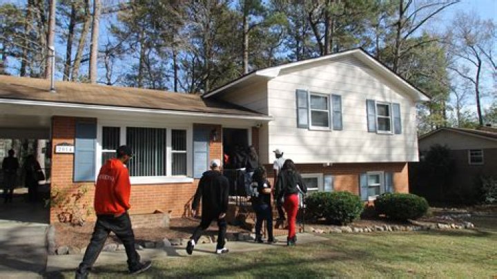 Discovering the Charm of 2014 Forest Hills Drive Fayetteville NC