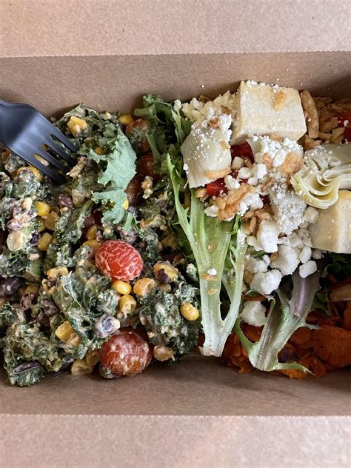 Discovering the Delightful World of Whole Foods Salad Bar