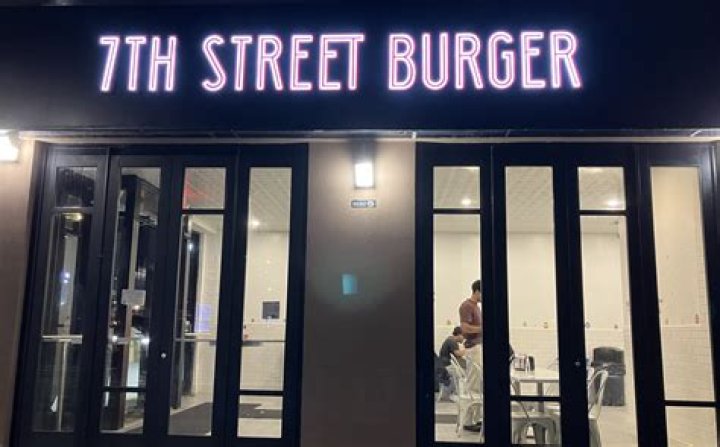 Discovering the Flavors of 7th St Burger: A Culinary Journey