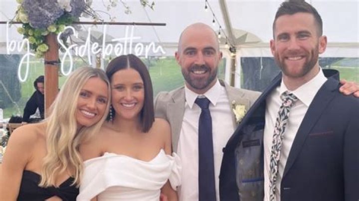 Discovering the Life and Love of Martin Henderson: Who is His Partner?