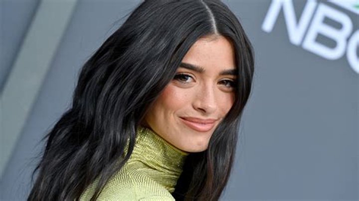 Dixie D'Amelio Nude: Debunking Myths and Focusing on Positivity