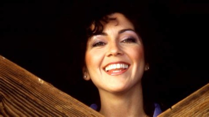 Early Faith Hill: A Journey Through Her Life, Career, and Musical Legacy