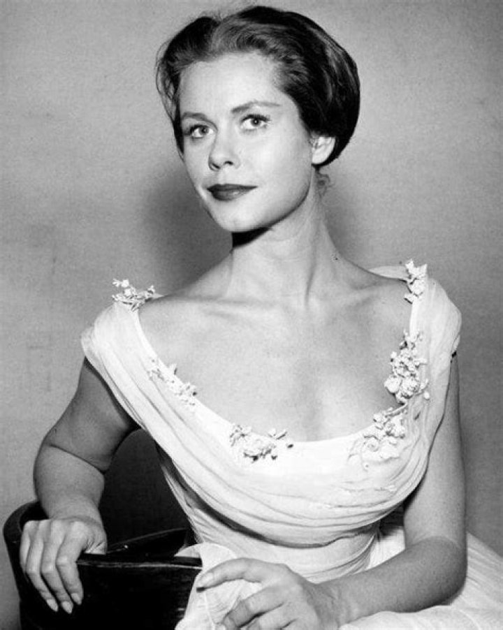 Elizabeth Montgomery: The Legacy of a Hollywood Icon