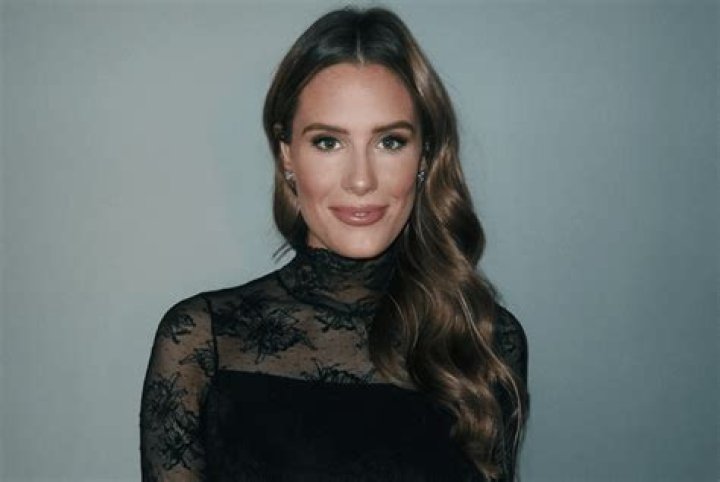 Ellie Stewart: A Rising Star in the Acting World