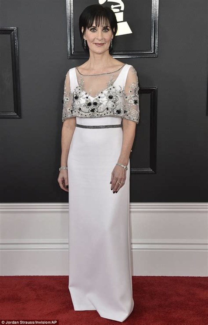 Enya Husband: The Untold Story of Enya's Personal Life