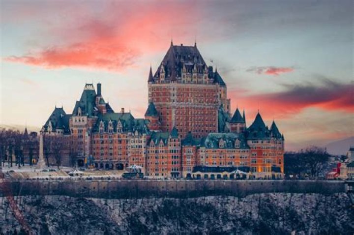 Exploring the Grandeur of Hotel Frontenac Quebec Canada