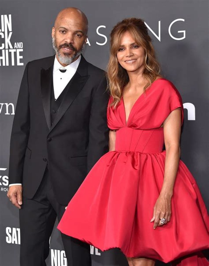 Halle Berry Relationships: A Comprehensive Look Into Her Love Life