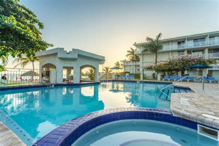 Holiday Inn Montego Bay All Inclusive: Your Ultimate Getaway Destination