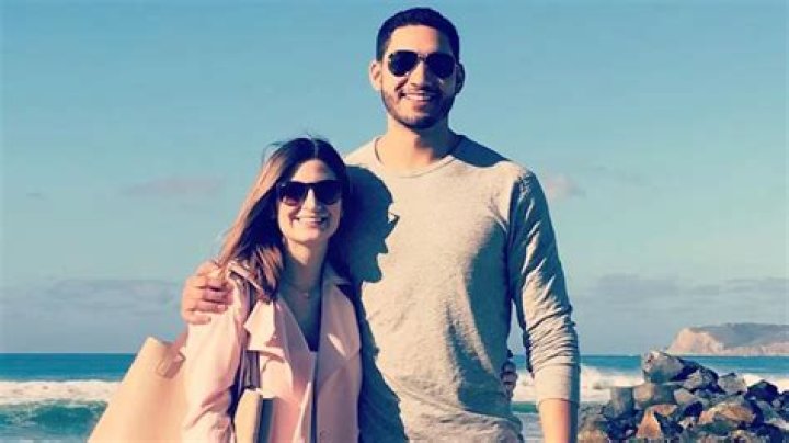 Is Kaitlan Collins Married? A Deep Dive into Her Personal Life