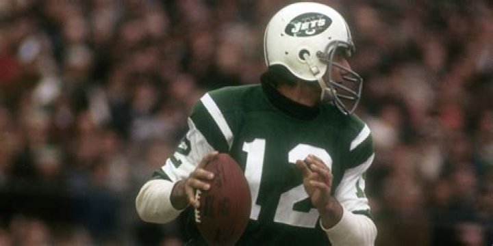 Joe Namath: The Legendary Quarterback Who Redefined Football