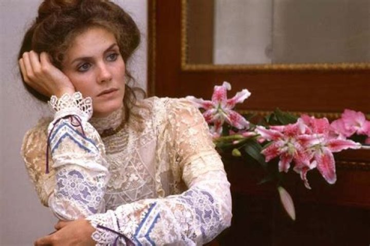 Julie Hagerty: A Journey Through Her Iconic Career and Life