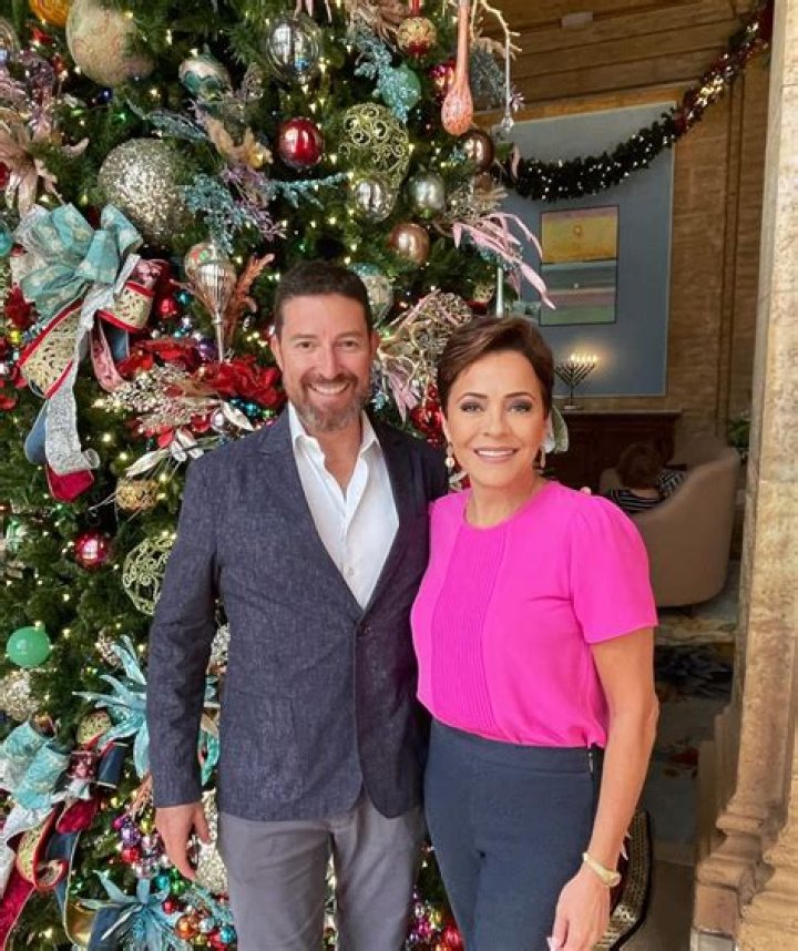 Kari Lake Parents: A Deep Dive into Her Family Background and Influence