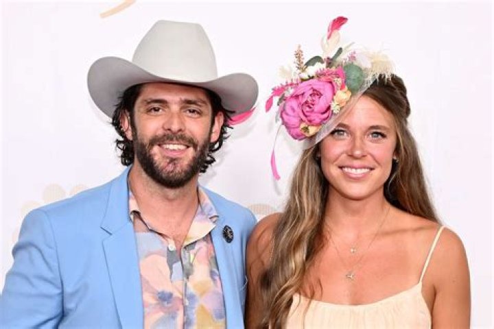 Lauren Akins Thomas Rhett: Love Story, Biography, and Everything You Need to Know