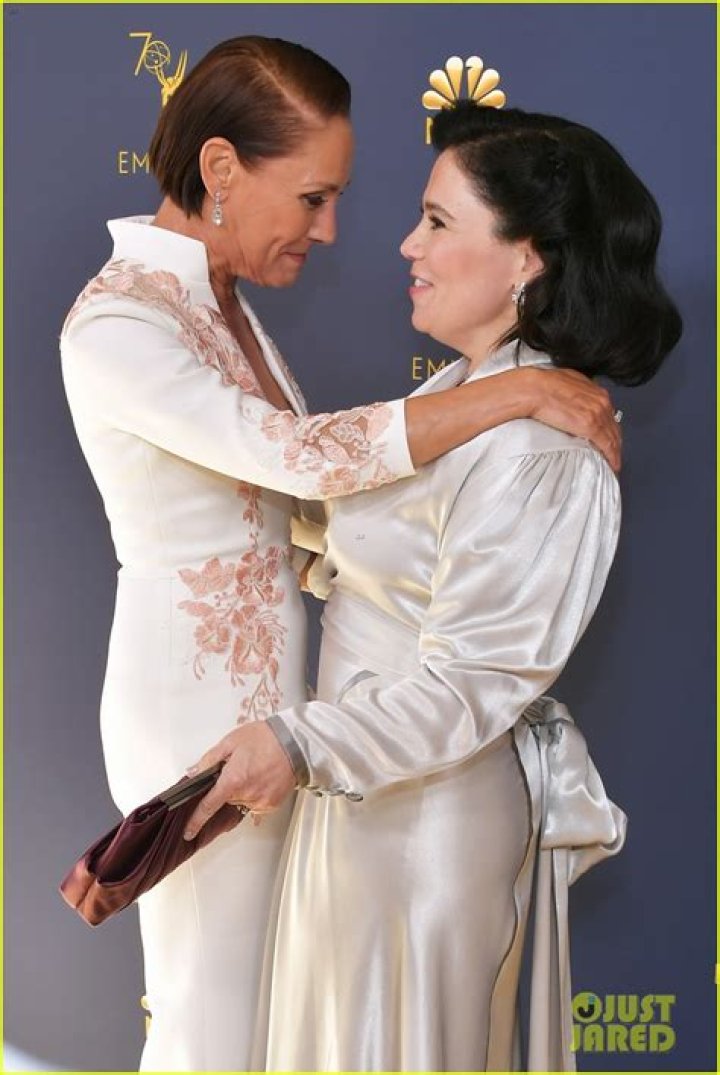 Laurie Metcalf Husband: Discovering the Life and Love Behind the Iconic Actress