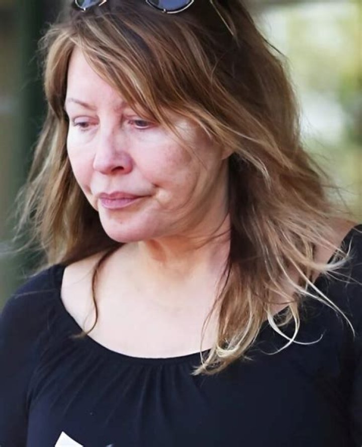 Linda Kozlowski: The Versatile Actor Who Captured Hearts