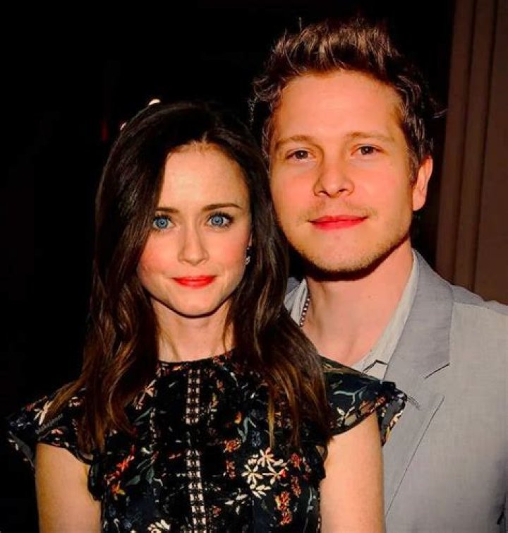 Matt Czuchry Wife: A Deep Dive into His Personal Life and Relationships