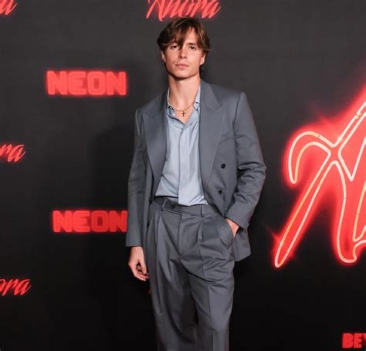 Nicholas Chavez Height: Discover the Truth About This Rising Star