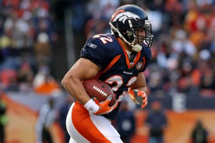 Peyton Hillis Football Career: A Deep Dive into the Life of a Remarkable Running Back