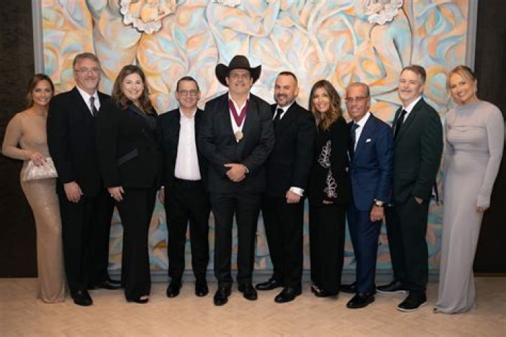 Rhett Akins Full Name: Unveiling the Country Music Legend