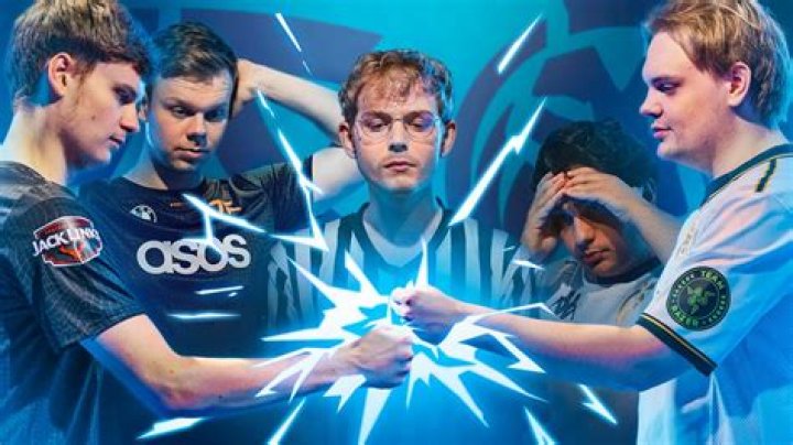 Rock, Scissors, Paper Clothing: A Fashion Revolution You Need to Know