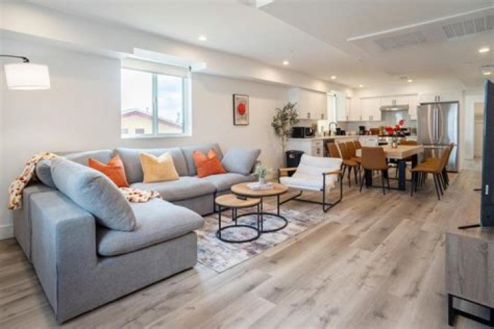 S River Parkquare: The Ultimate Urban Oasis in the Heart of the City