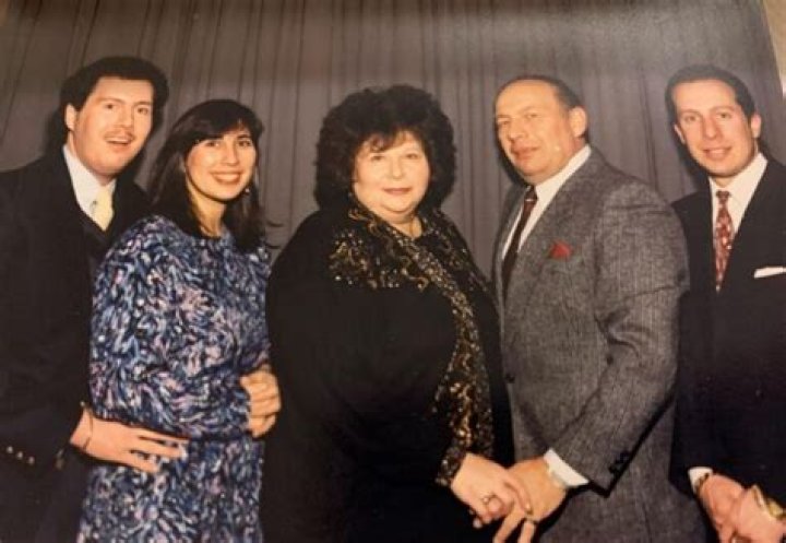 Steve Lobel Wife: Unveiling the Life, Love, and Legacy