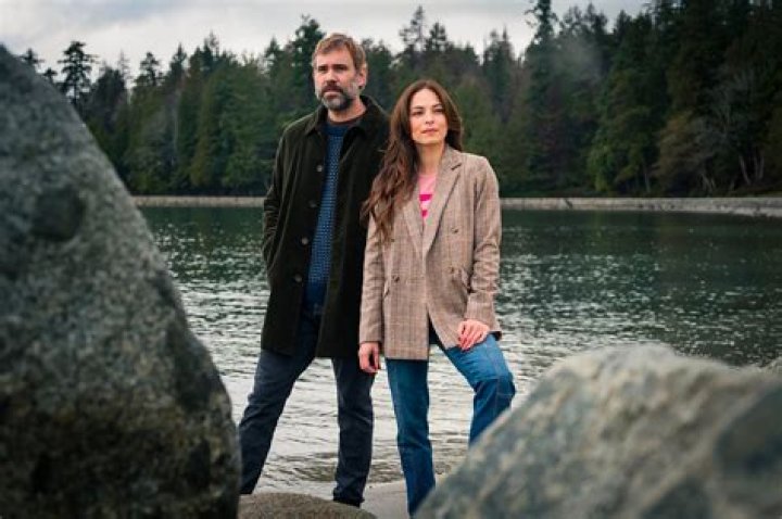 Stunning Images of Kristin Kreuk: A Comprehensive Exploration