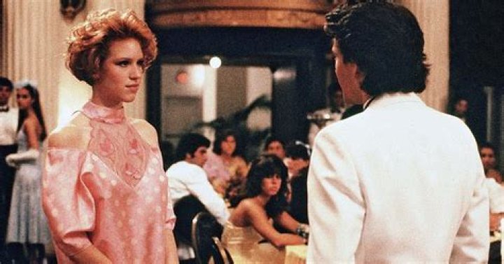 The Fascinating Story of the Cast of Pretty in Pink