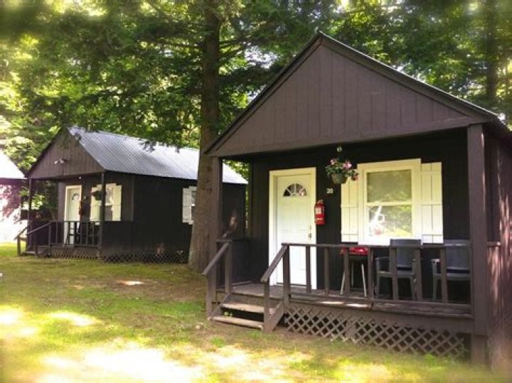 The Lake George Bear's Den: A Unique and Captivating Getaway