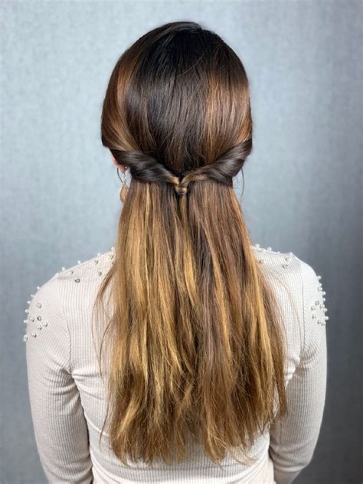 The Ultimate Guide to Half Up Half Down Hairstyles: Elevate Your Hair Game
