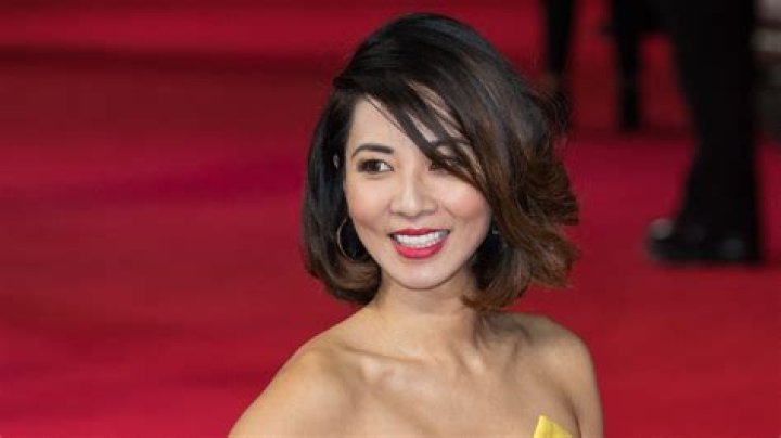 Understanding Jing Lusi: A Talented Actress and Rising Star