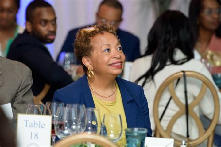 Unveiling the Life of Barbara Kuklinski: The Woman Behind the Infamous 'Iceman'