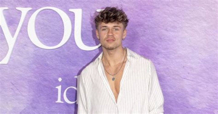 Unveiling Vik White Dancer Net Worth: A Deep Dive into His Career and Success