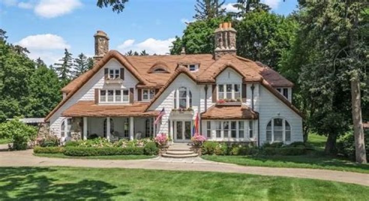 West Bloomfield Newspaper: Your Gateway to Local and Community News