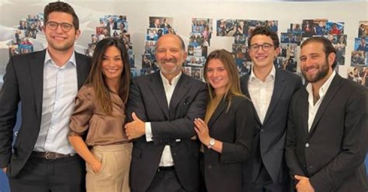 Who is Lutnick? Exploring the Life, Achievements, and Legacy of a Remarkable Individual