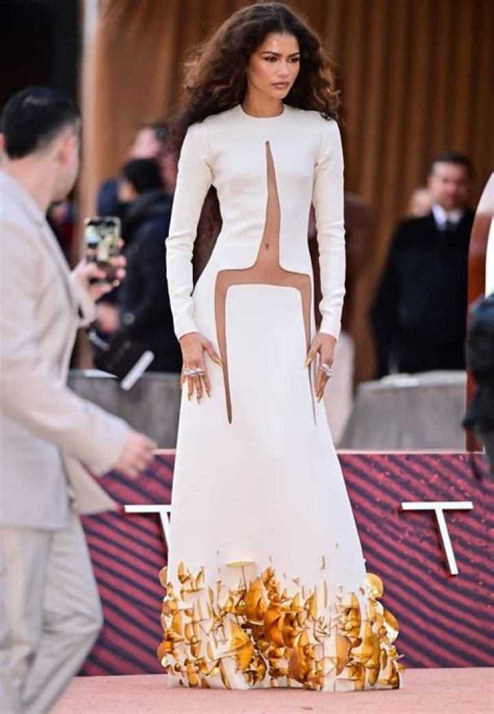 Zendaya's Dune Red Carpet Moments: A Fashion Icon in the Spotlight